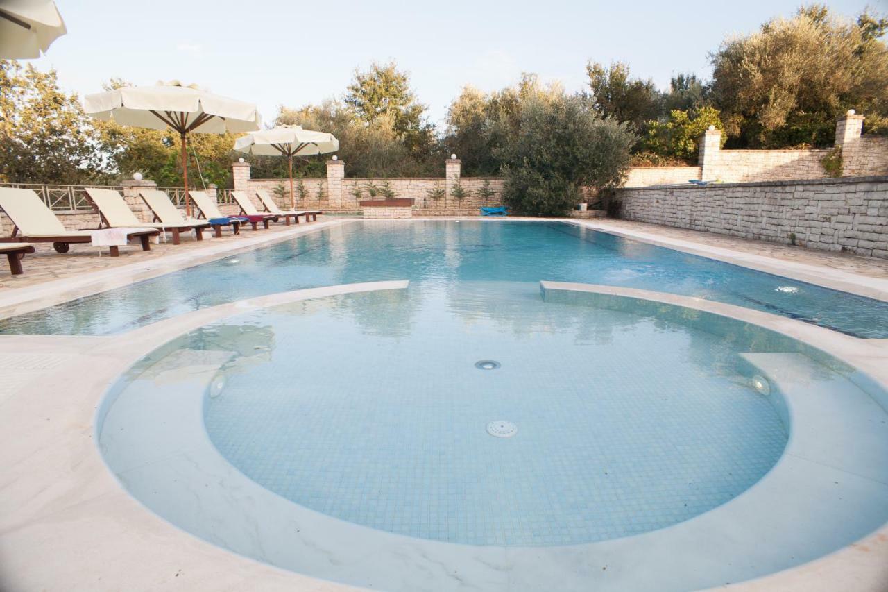 Epavlis Nadine Corfu Villa Gouvia Exterior foto