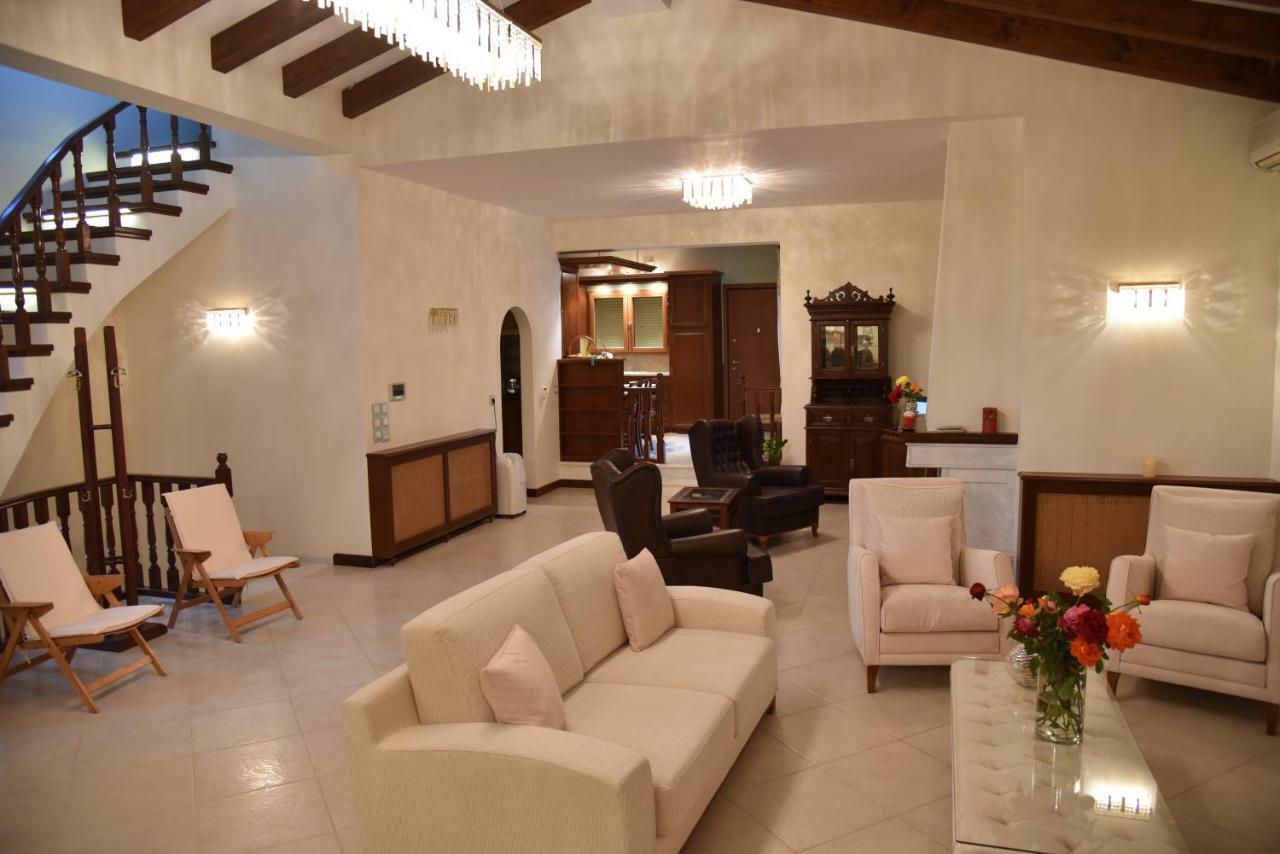 Epavlis Nadine Corfu Villa Gouvia Exterior foto