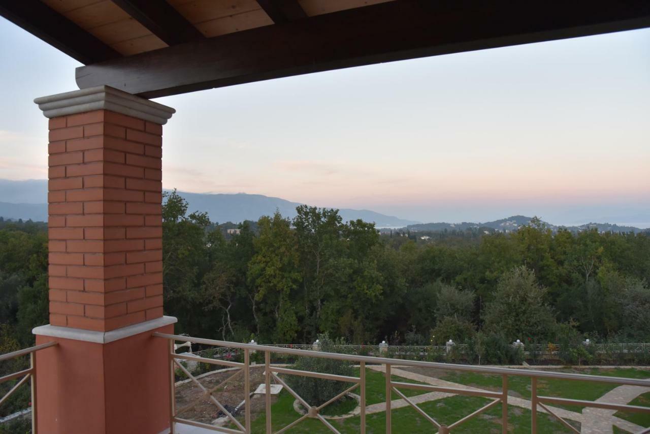 Epavlis Nadine Corfu Villa Gouvia Exterior foto